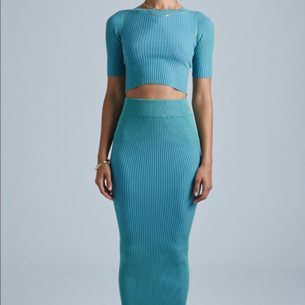 Henne Erika Tee and Skirt In Seafoam Size 6 (XS)